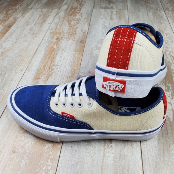 Vans Authentic Pro - Picture 4 of 8